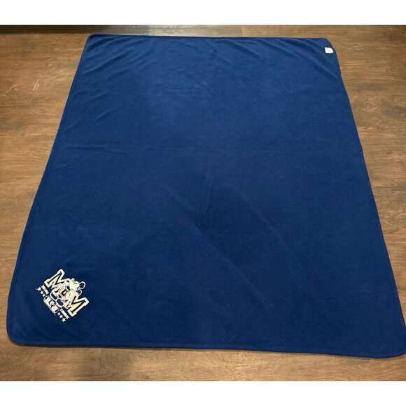 Disney Mickey Mouse Polar Fleece Blanket 60 x 50 Disney Store Exclusive - Picture 2 of 3